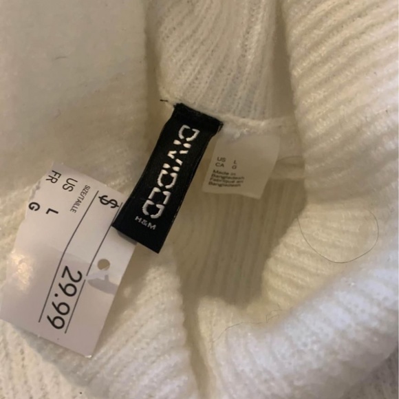 NWT H&M Sweater - Picture 3 of 3